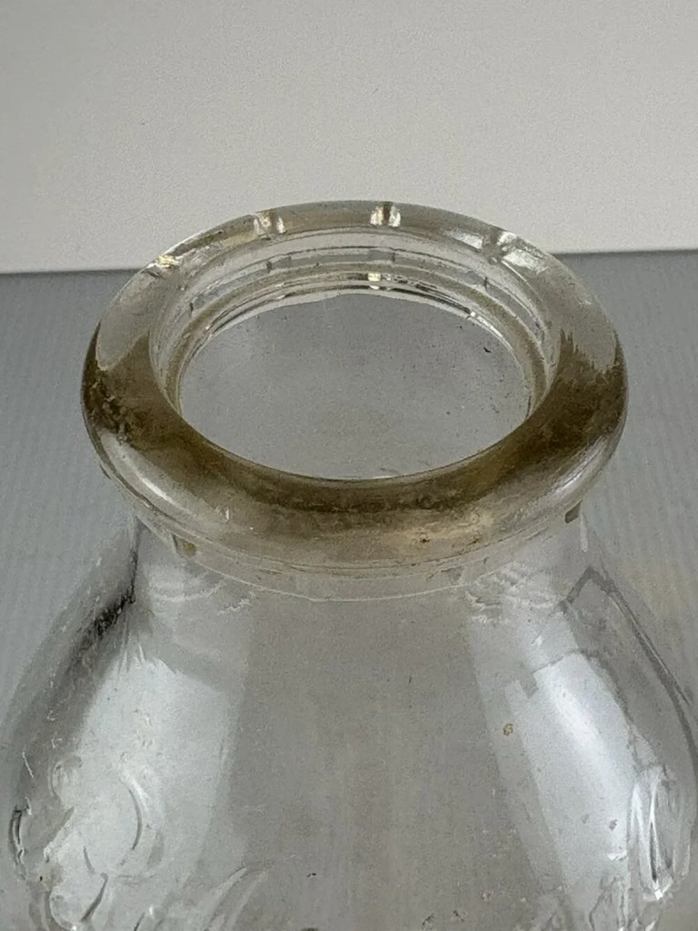 Vintage Shoulder Script Embossed Biltmore Dairy Farms Quart Clear Glass Bottle